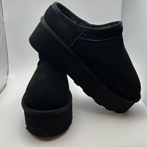 CUSHIONAIRE Women's Genuine Suede Cozy Mule Platform +Memory Foam 9 BLACK - Picture 6 of 7